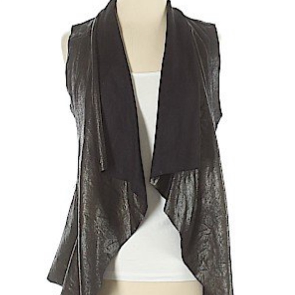 Bagatelle Black vest